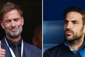 包含欧联赛前再迎强敌，曼城强势反弹，主帅态度——压力陡增，更衣室氛围转暖的词条